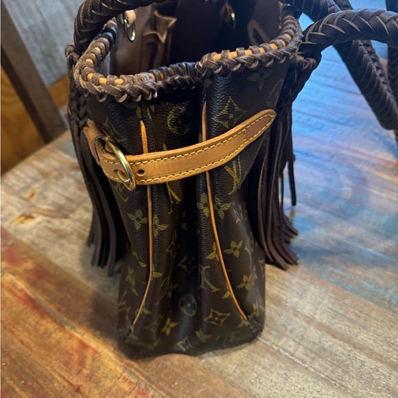 Boho Louis Vuitton - Picture 6 of 11